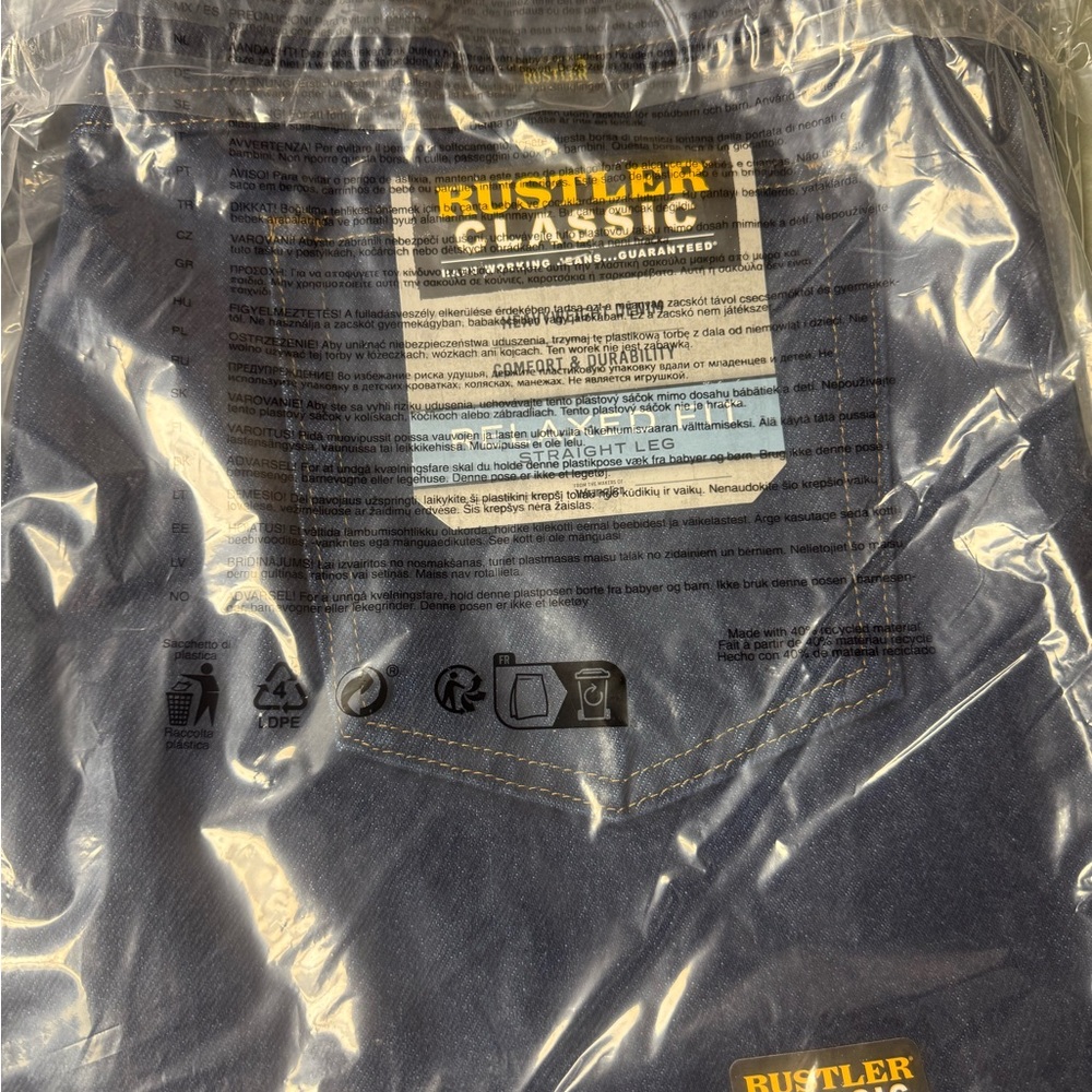 Rustler Classic Relaxed Fit Dark Blue Jeans 38x32
